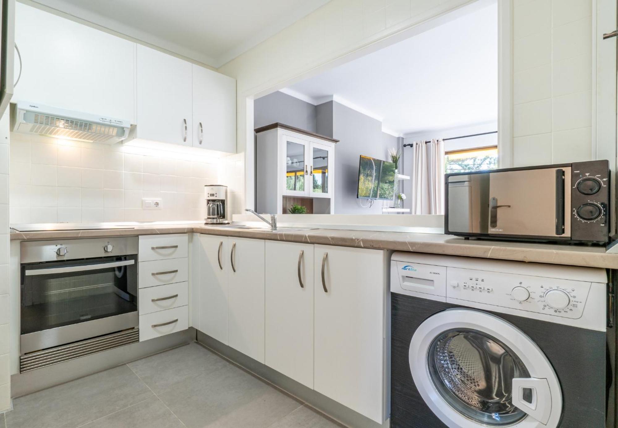 Apartamento Ponent 8 Cala Ratjada  Bagian luar foto