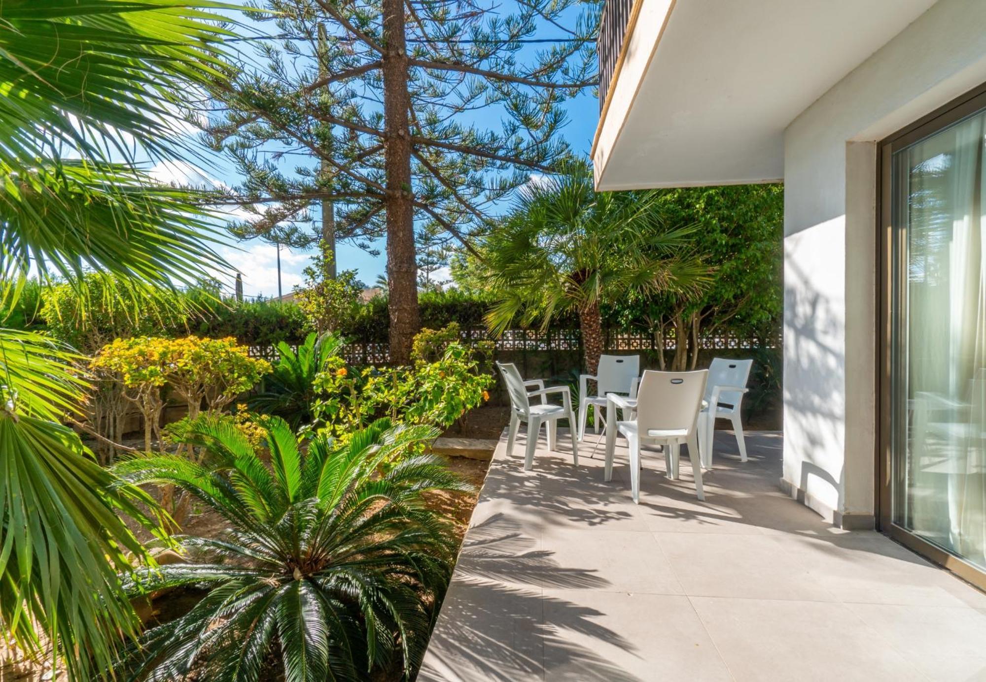 Apartamento Ponent 8 Cala Ratjada  Bagian luar foto
