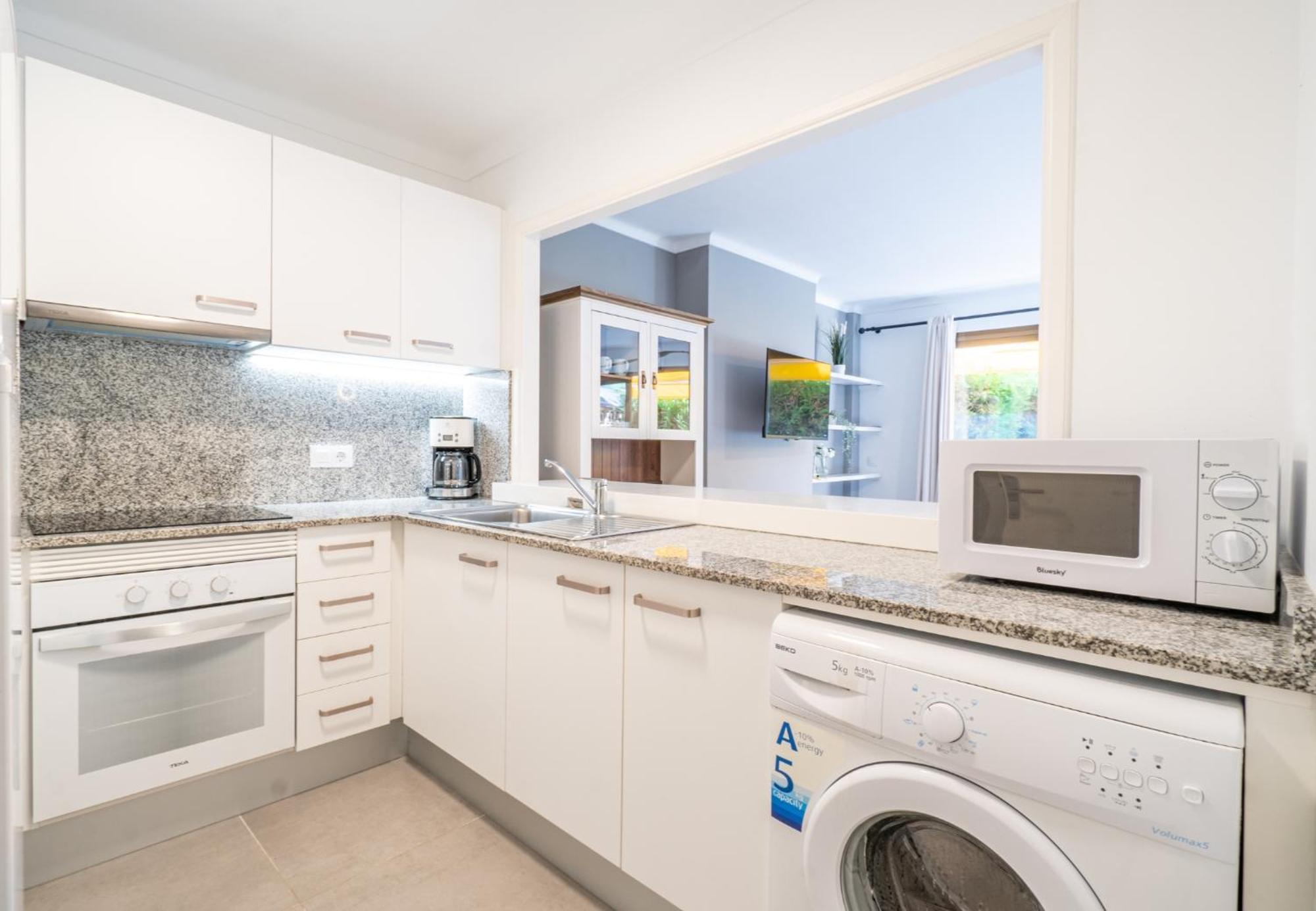 Apartamento Ponent 8 Cala Ratjada  Bagian luar foto
