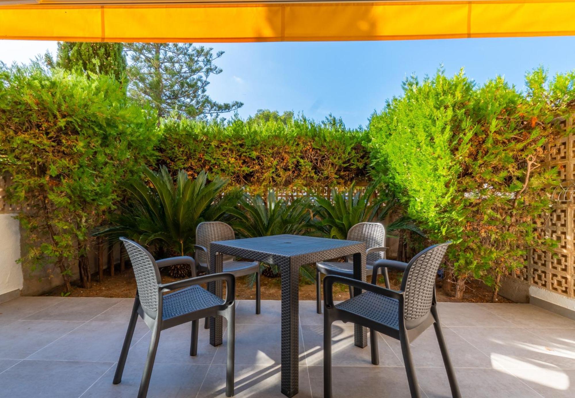 Apartamento Ponent 8 Cala Ratjada  Bagian luar foto